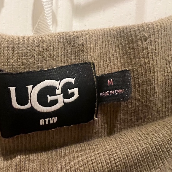 UGG Ericka Jogger Women’s Medium in Olive - Picture 3 of 7